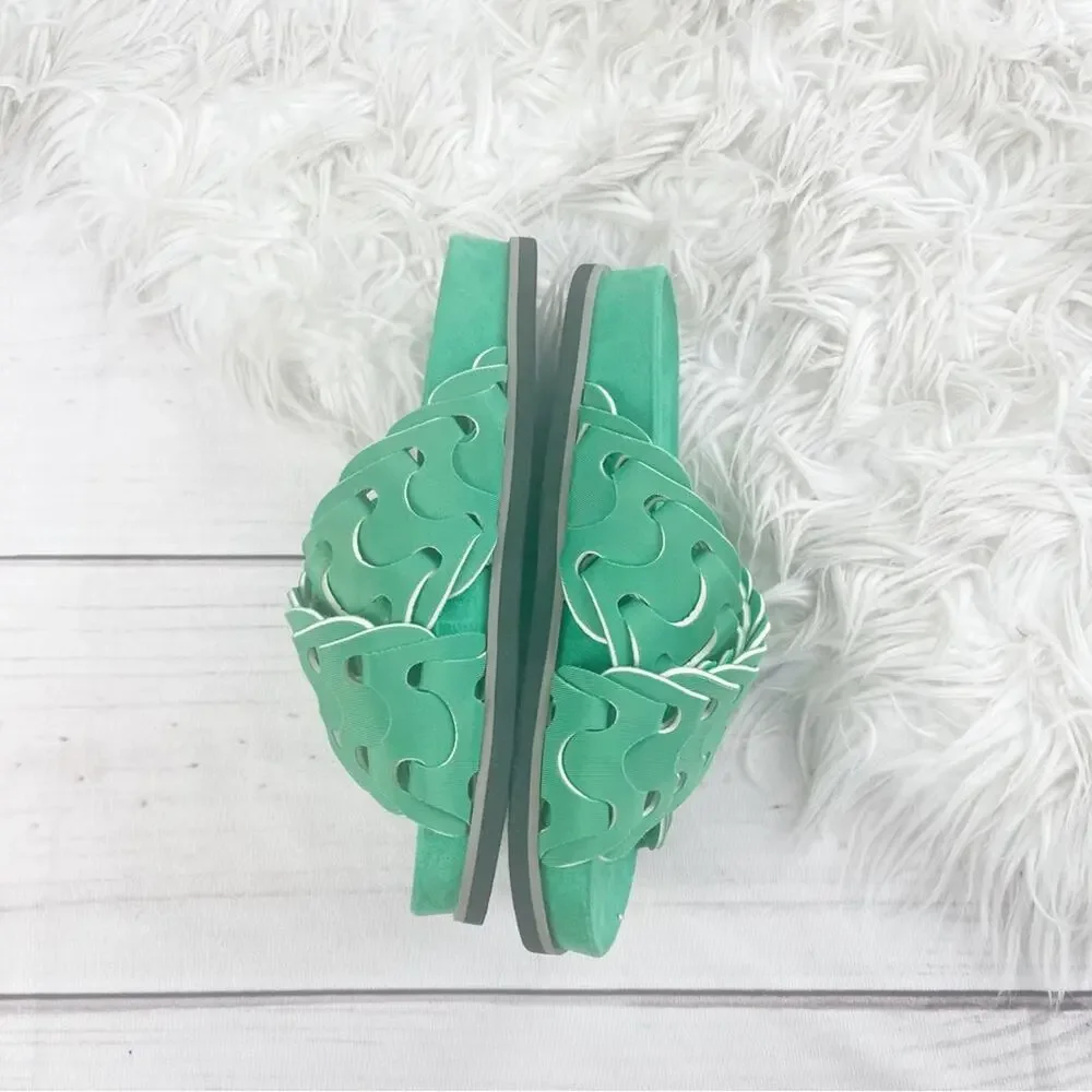 Rag‎ & Bone Bailey Sport Slide Sandal in Kelly in Green Size 36